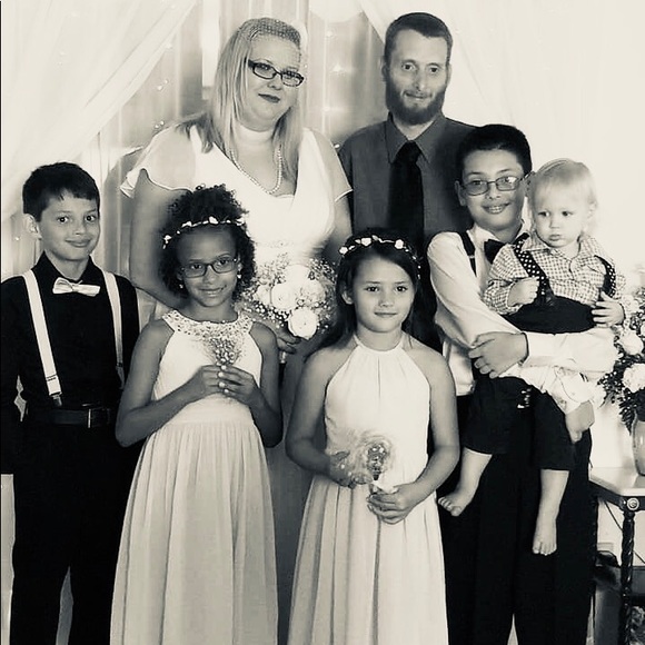 Meet your Posher, Kristin - Picture 1 of 8